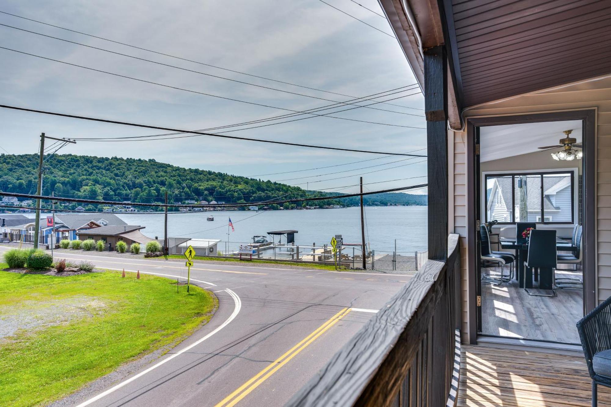 Modern Harveys With Access! * Harveys Lake